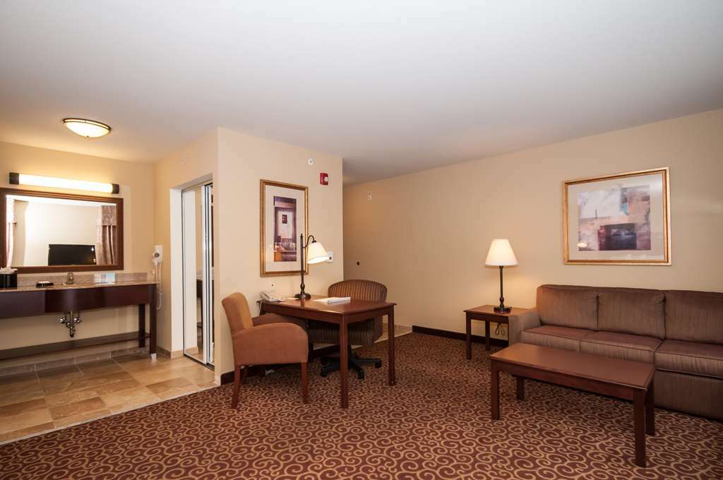 Hampton Inn & Suites Rochester-North Room photo